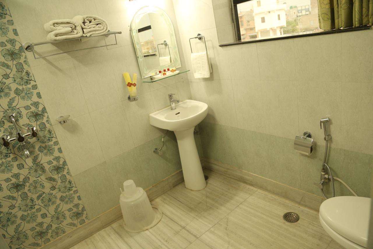 Hotel New Golden Palace Phalodi  Esterno foto