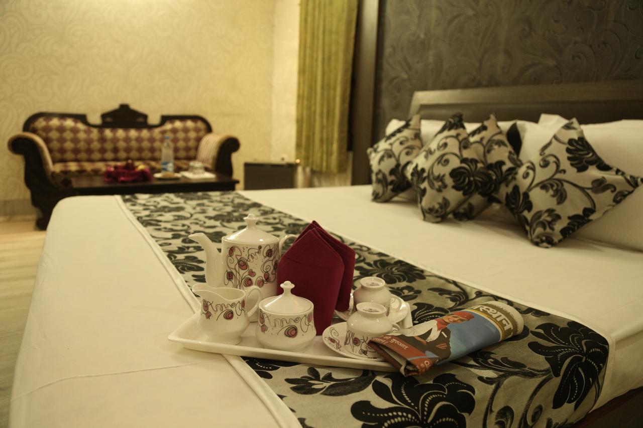 Hotel New Golden Palace Phalodi  Esterno foto