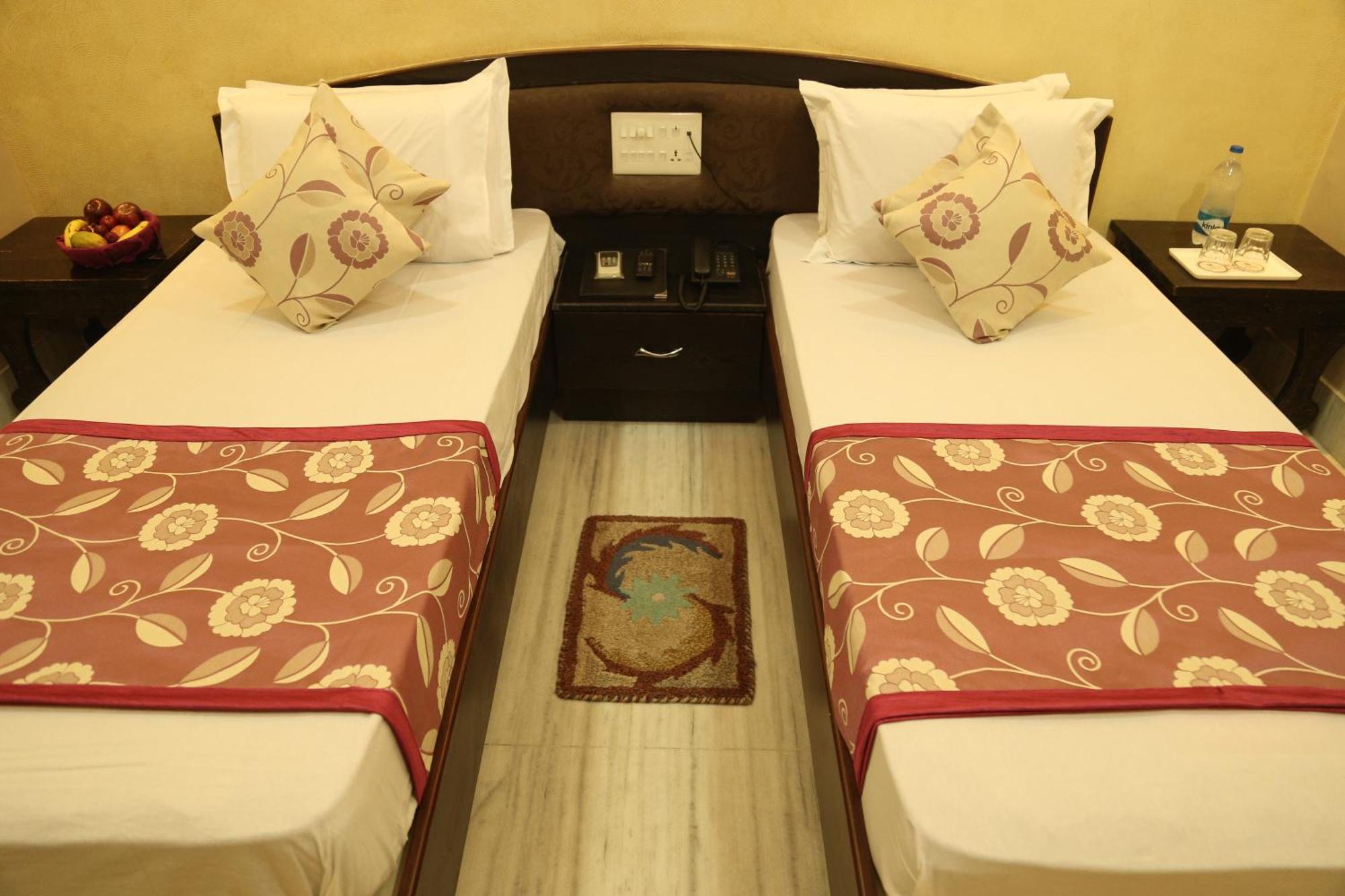 Hotel New Golden Palace Phalodi  Esterno foto